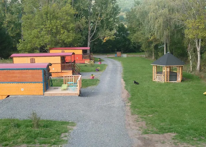 Comme Sur Des Roulottes * Saint-Nectaire